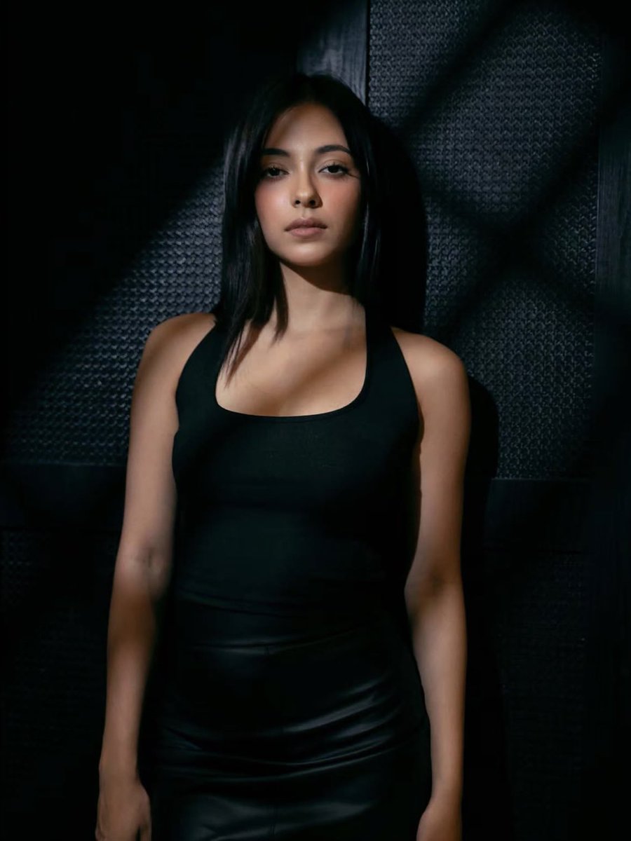 goofyeye's tweet photo. GIRL 🔥🔥 https://t.co/uFpojhfmFe