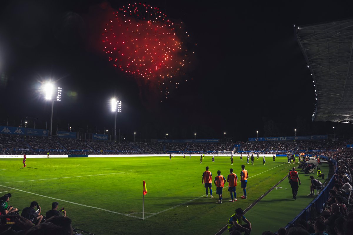 CESabadell's tweet photo. 🔙 Un setembre de títols, alegries, aprenentatges i moltíssim creixement

👣 Continuem fent tots junts el nostre camí en aquesta temporada que volem fer inoblidable https://t.co/GJPdyXUjkP