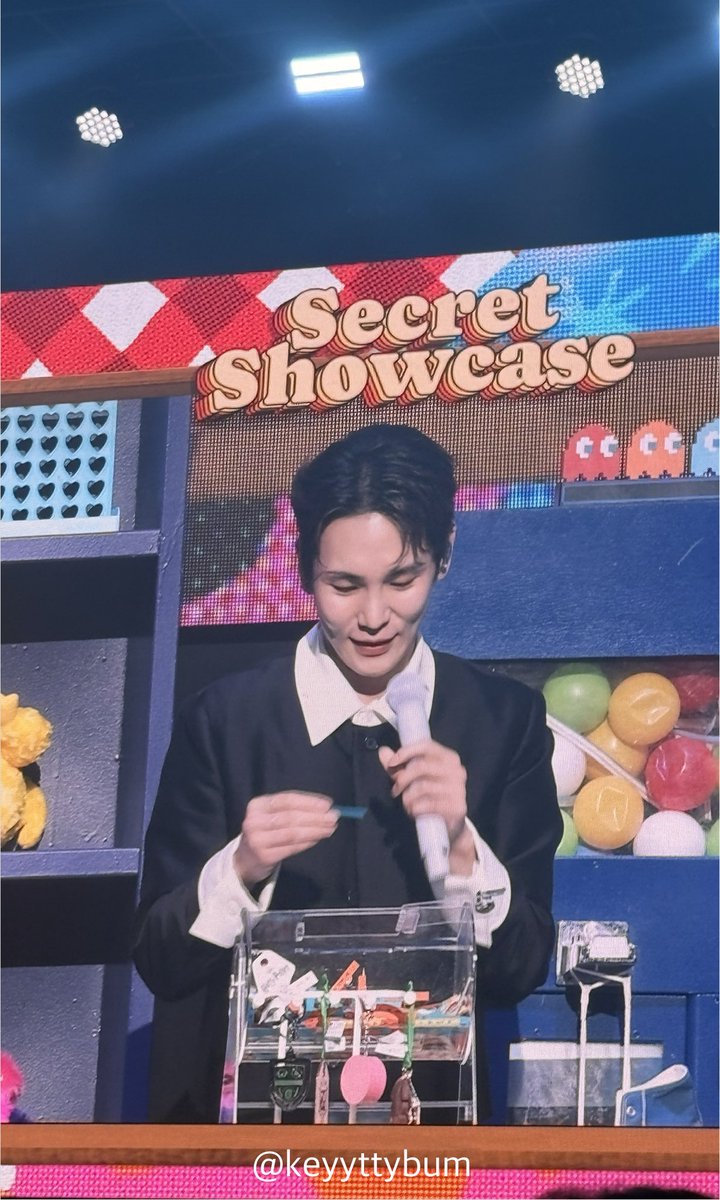 keyyttybum's tweet photo. 기부미 생일 벌써 일주일 전이라고 범파 일주일 전이라고
재생파… 재생파.. https://t.co/cMPXLEs2Pr