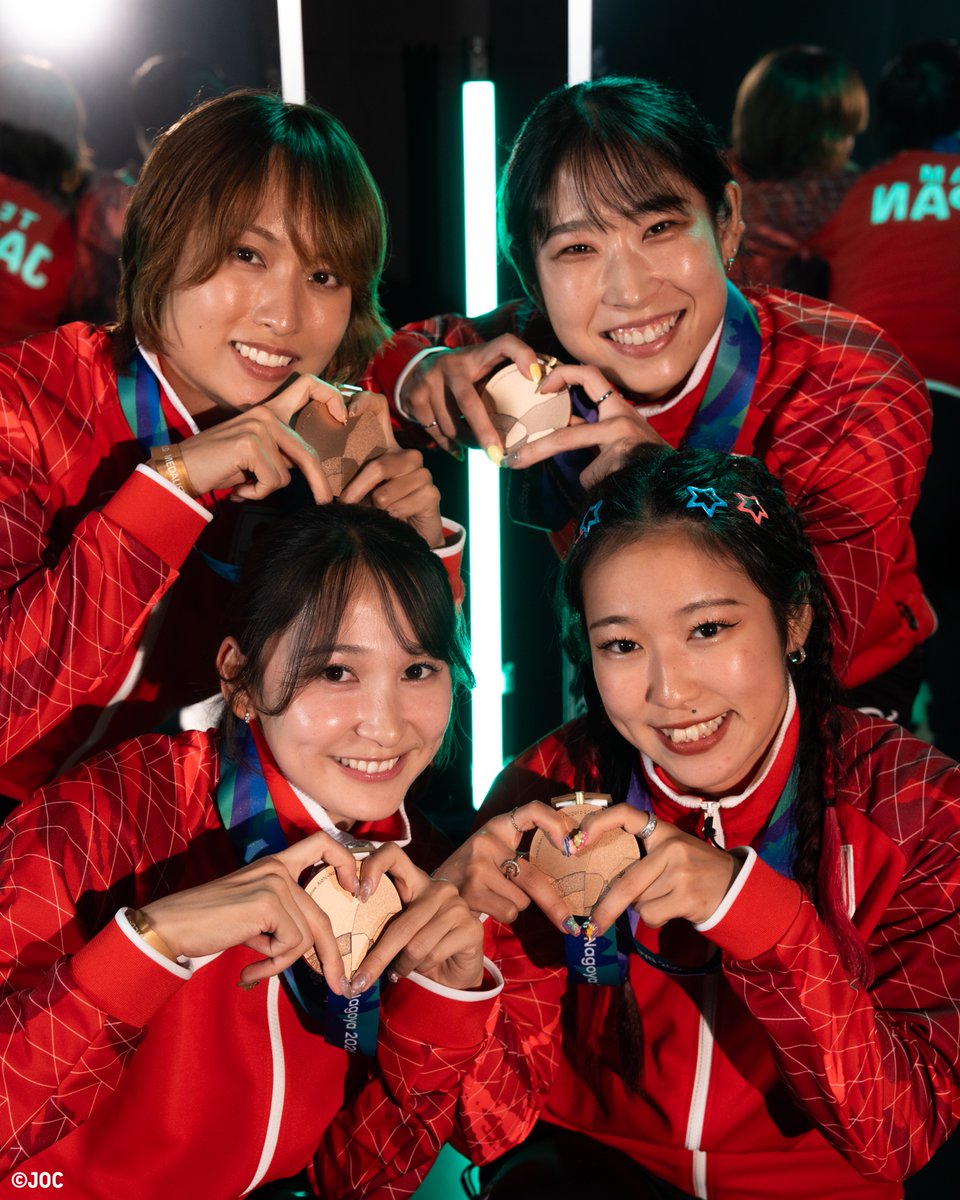 TeamJapan's tweet photo. Portrait📷

#愛知名古屋2026 🇯🇵
陸上競技／女子4×100mリレー
青木益未 選手
三浦愛華 選手
壹岐あいこ 選手
御家瀬緑 選手

@jaaf_jch 
@Mtop416 
@manaka_140214 
@___11tf27 
#TEAMJAPAN #ともに一歩踏み出す勇気を