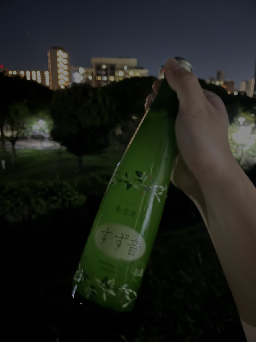 KomaSolo's tweet photo. 夜風気持ちいいし、虫の音も心地良い。 https://t.co/HlVjRsuqdb