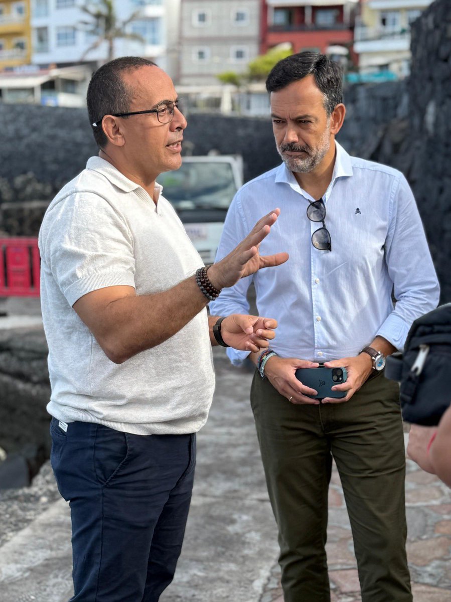 CabildoTenerife's tweet photo. 🏖️🌊 #TURISMO 𝗘𝗹 𝗖𝗮𝗯𝗶𝗹𝗱𝗼 𝘆 𝗲𝗹 𝗔𝘆𝘂𝗻𝘁𝗮𝗺𝗶𝗲𝗻𝘁𝗼 𝗶𝗺𝗽𝘂𝗹𝘀𝗮𝗻 𝗹𝗮 𝗺𝗲𝗷𝗼𝗿𝗮 𝘀𝗼𝘀𝘁𝗲𝗻𝗶𝗯𝗹𝗲 𝗱𝗲𝗹 𝗹𝗶𝘁𝗼𝗿𝗮𝗹 𝗱𝗲 𝗚𝗿𝗮𝗻𝗮𝗱𝗶𝗹𝗹𝗮.
✔️ Dentro del programa ‘Tenerife y el Mar 2026-2030’.
📍 Actuaciones en El Médano, Los Abrigos y otros enclaves de la costa granadillera para mejorar la accesibilidad, renovar infraestructuras y poner en valor el litoral.
💶 9.640.142 euros de inversión global
💬 Lope Afonso, vicepresidente del Cabildo y consejero de Turismo 👉🏻 “ Estas actuaciones permitirán seguir avanzando en la mejora de sus infraestructuras y espacios públicos, compatibilizando su uso ciudadano y turístico con la protección y conservación de sus valores naturales”.
🔎 Te las detallamos ⤵️
ℹ️ https://t.co/YsaI4Ooclt