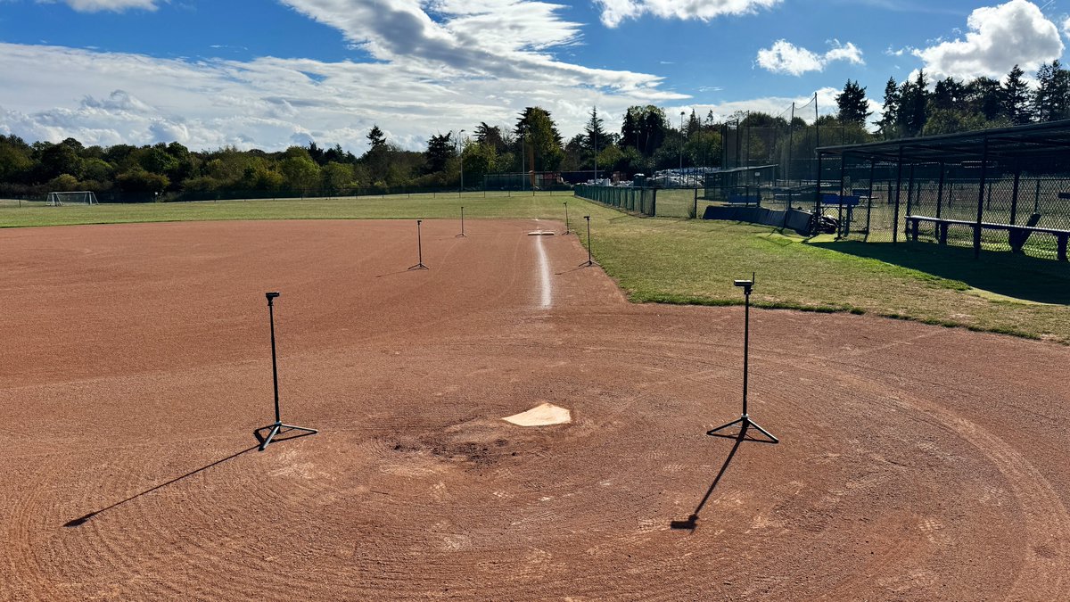 GBWomenSoftball's tweet photo. Testing the testing equipment for Training Camp at Farnham Park 🧪 https://t.co/mqldjehJbs