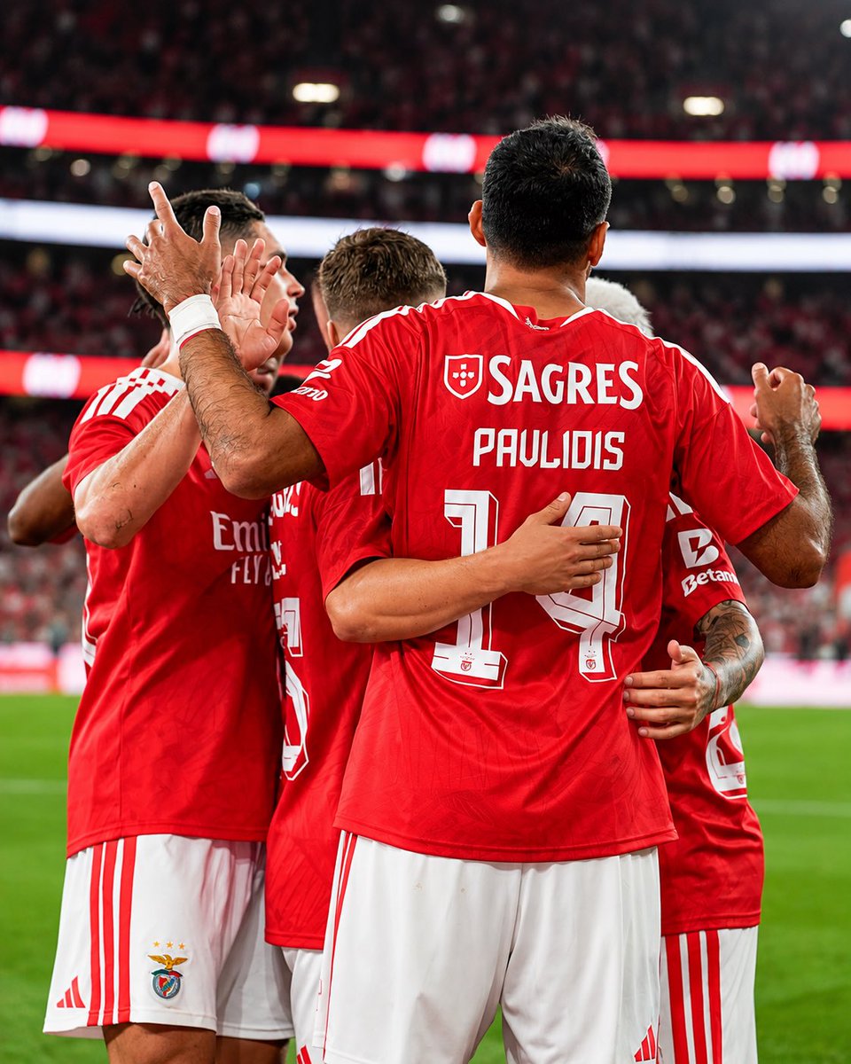 plusbenfica tweet picture