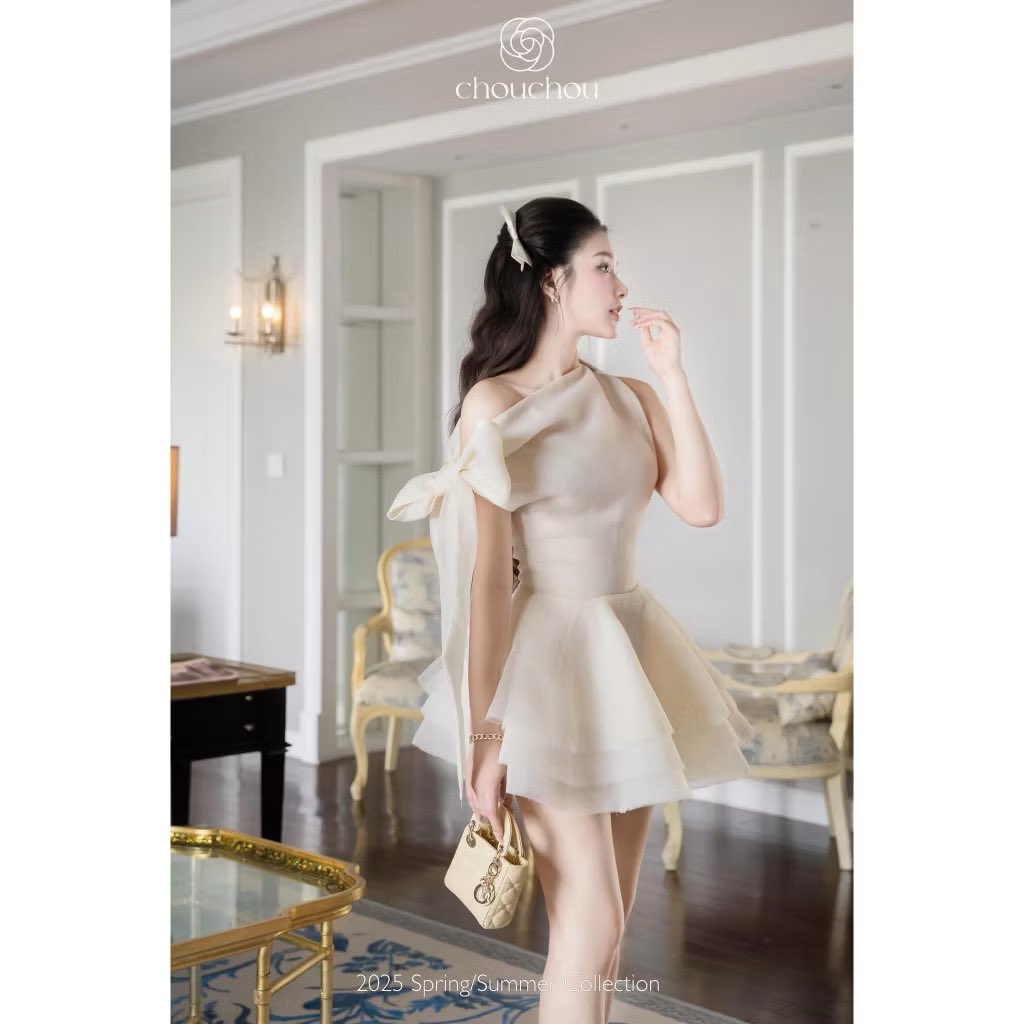 astersungs's tweet photo. lfb wts ph only

formal/oath-taking/ graduation dress 👗 

beige one side off shoulder (size XS-S)
- ₱ 650

green floral bubble dress (size S-M)
- ₱ 550 

if getting both can give it for ₱1,100 https://t.co/Zel4NRykpc