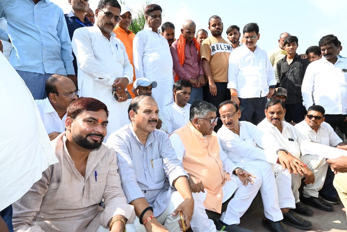 rsprasad's tweet photo. ‘सेवा संकल्प अभियान’ https://t.co/Cwgor5qAmG