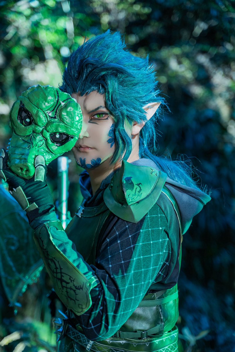 2ta0ta's tweet photo. twst /cos /ツイステ /バウル 

茨の国王宮近衛兵　
       バウル・ジグボルト🐊

“＿＿＿「夜の祝福あれ」。” https://t.co/Wc9rYO8Z8c