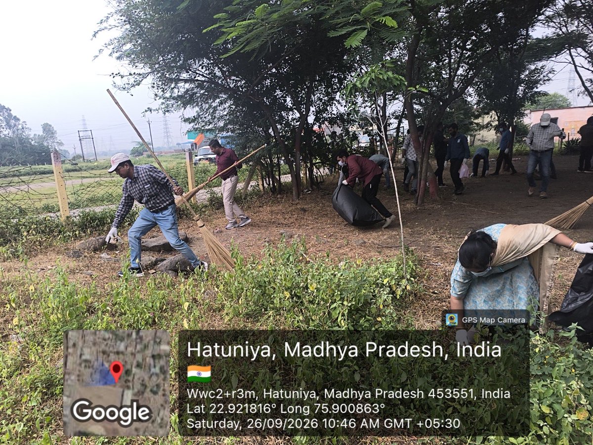 pgcilindia's tweet photo. Under #SwachhataHiSeva2026, POWERGRID organized cleanliness drives in various places, promoting sustainability, cleanliness, awareness, well-being, and inclusive community engagement.
#CommunityWelfare
#SwachhBharat
#POWERGRID
#SHS2026
#SwachhataHiSeva2026 
@SwachhBharat
@MoHUA_India
@MoJSDDWS
@MinOfPower
@PIB_India