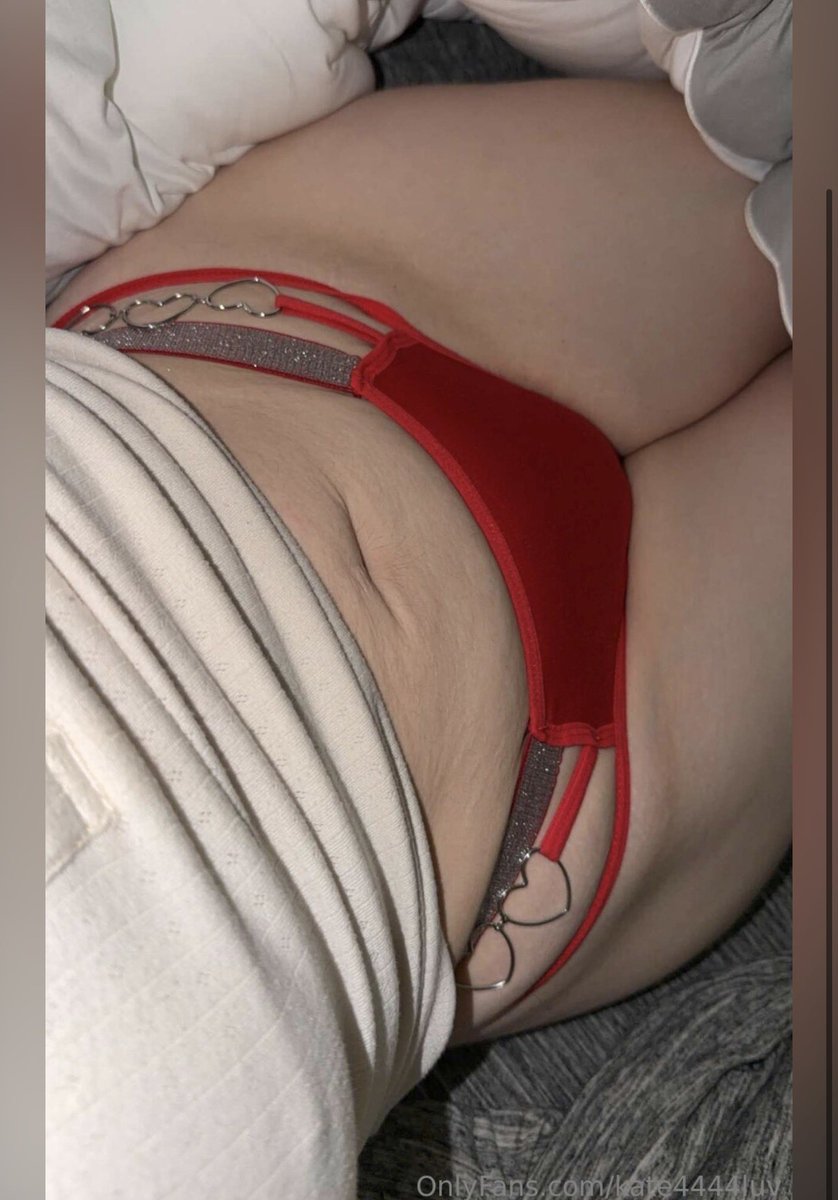 ElReyDepac2v5's tweet photo. Lo q anda comiendo el chapin 🍑🍑👙 https://t.co/aP8cXTxYMM