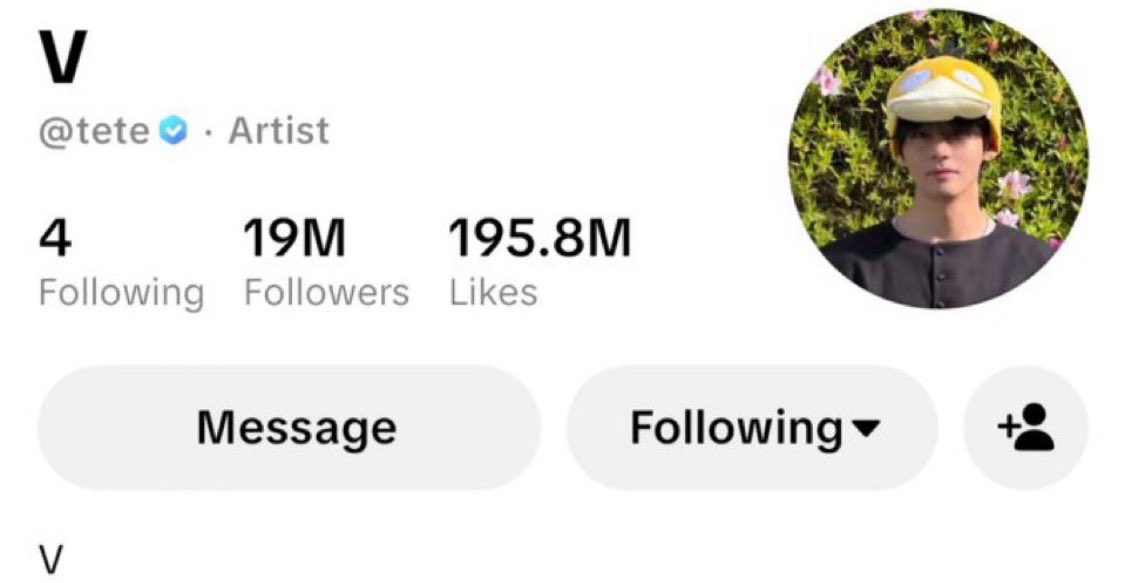 Thvpopbase's tweet photo. Taehyung has surpassed 19 million followers on TikTok, becoming the fastest kpop act to reach this milestone.🔥

CONGRATULATIONS TAEHYUNG
TIKTOK EMPEROR TAEHYUNG https://t.co/5jnZPzeUhg