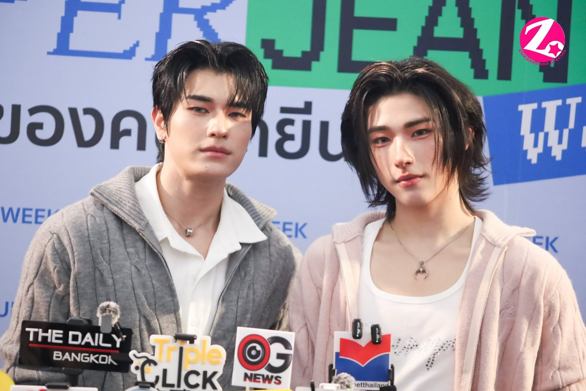 teddyyy_____s's tweet photo. ขอบคุณทาง @jarinyaofficial ที่ชวนเท็ดดี้กับพี่ภู มาที่งาน Robinson Superjeans Week นะครับบ สนุกมากเลยได้มาเดินแบบด้วยเป็นยังไงบ้างชอบกันมั้ยครับ กางเกงขามา กับเสื้อ 2 wayzip ด้วยสีน่ารักมากๆๆแล้วก็วันนี้ได้เสื้อผ้ากลับไปเต็มเลยยย ขอบคุณทุกคนที่มาหากันด้วยนะะ กลับบ้านดีๆนะครับบ จุ้บๆๆ 🧸🙆‍♂️♥️♥️♥️

#teddyyy 
#jarinyaofficial
#RobinsonSuperJeansWeekXTeddyyy
#RobinsonSuperJeansWeek2026