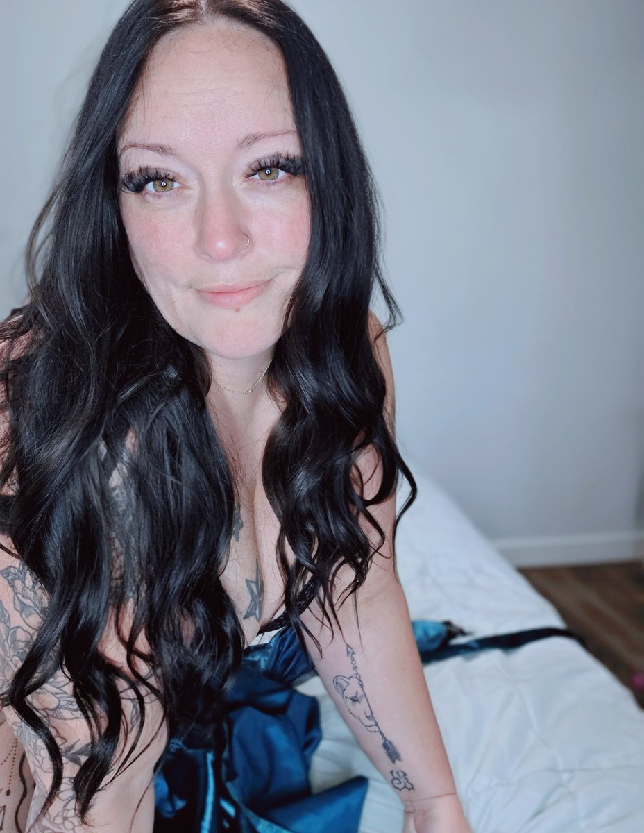 Lysssalou00's tweet photo. mornin' 😇
#fyp #follow #sleepy #curvy #click #the #links https://t.co/9xkC4ex8RD