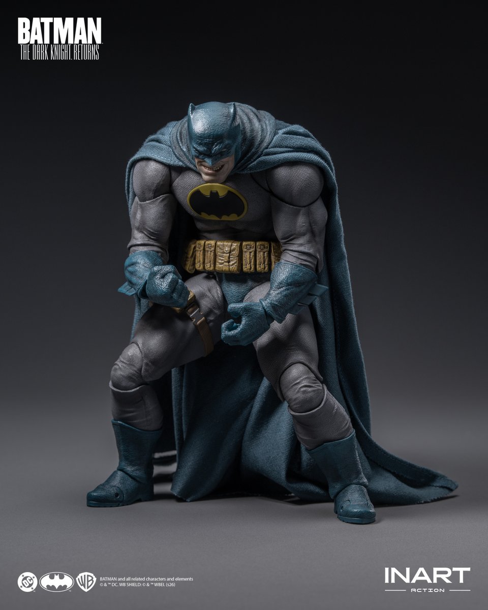 InartActionJp's tweet photo. INART Action - 『バットマン：ダークナイト・リターンズ』バットマン（ブルースーツ） アクションフィギュア 公式画像公開。  

予約開始日時：2026年10月3日 11:00（GMT+9） 
RSVP: https://t.co/0apdkDFqrD  

#INARTAction #DC #バットマン #ダークナイトリターンズ #OfficialLicensedProduct https://t.co/Ccs3D6HqXs