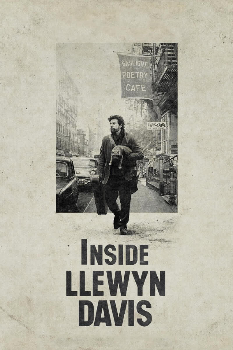 sungeriyye's tweet photo. FİLM YORUMUM 

• Inside Llewyn Davis

- Şarkılarıyla hayatta kalmaya çalışan bir müzisyeni anlatıyor. Film boyunca sırtımda o gitarla ben yürüdüm sanki ya. New York’un gri sokakları folk şarkılarının çaresizliği falan derken ruhum daraldı ama film bittikten sonra bile Oscar'ın sesi kulaklarımda çınlıyordu. Oscar Isaac yine çok harika oynamış. Adamın çektiği o çile ve hayatın sillesini yemekten bir türlü belini doğrultamaması çok gerçekçi işlenmiş. Başarısızlığın iyi öykülerinden biri bence. Sıkılmadan izledim müzikleri de fena değildi ama bende çok kalıcı bir iz bırakmadı orta karar bir şeydi

filme puanım: 3.5/5