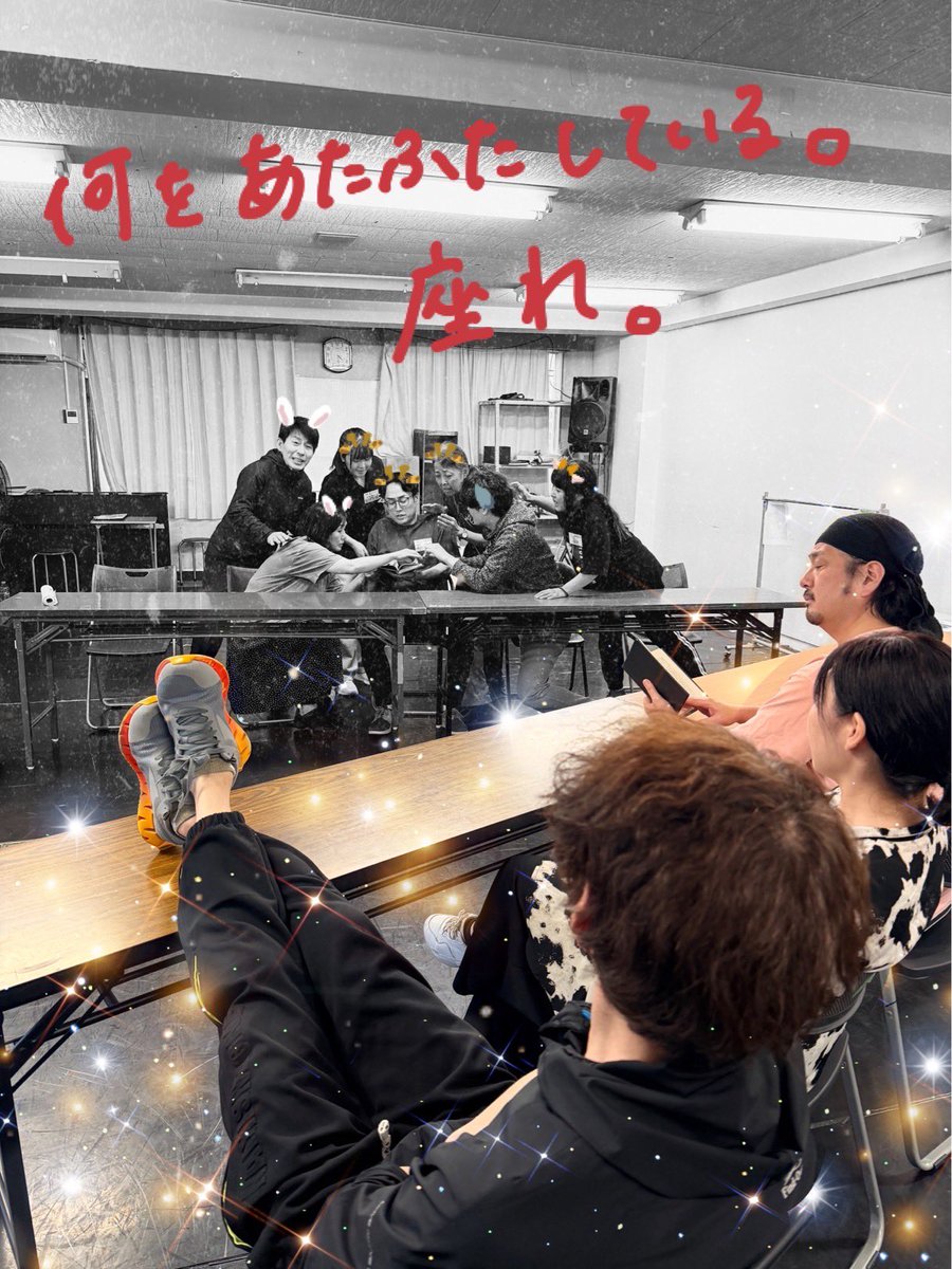 heiwamza's tweet photo. こんばんは。
SCTV アナウンサーのリスニです。

我がサンゲア王国と隣国との首脳会談が行われました。
が、隣国とは話が噛み合わないようで。
何やらゴタゴタと慌て、挙句の果てに、我がサンゲア王国をバカにしたような発言まで。

やはり隣国の奴らとはまともな話が出来ないようです。

国に帰れ。 https://t.co/YTxqBH12fC
