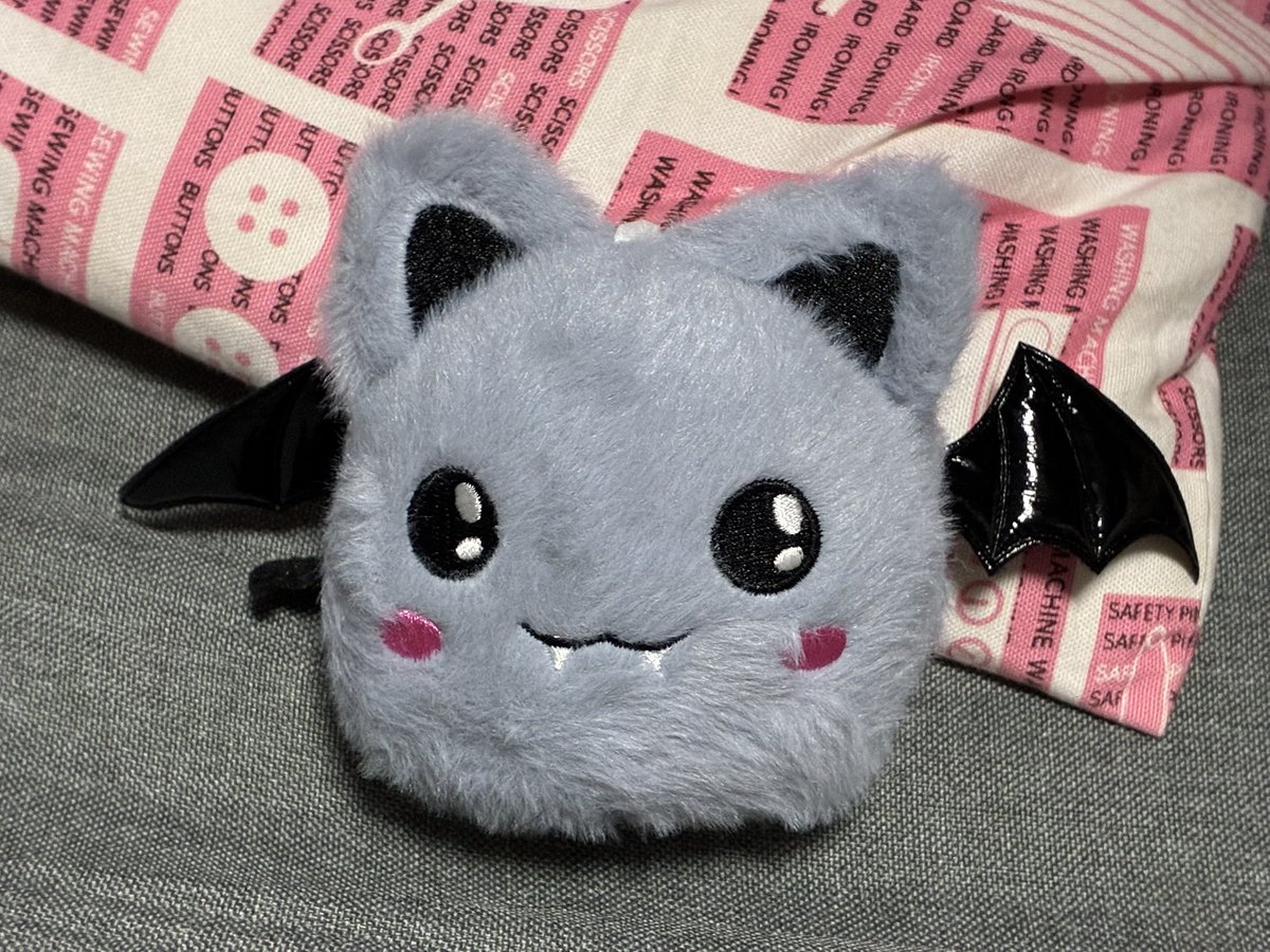 Taa__yoo's tweet photo. 100均で見つけたこの子すごくかわいい https://t.co/XOZRJUnxej