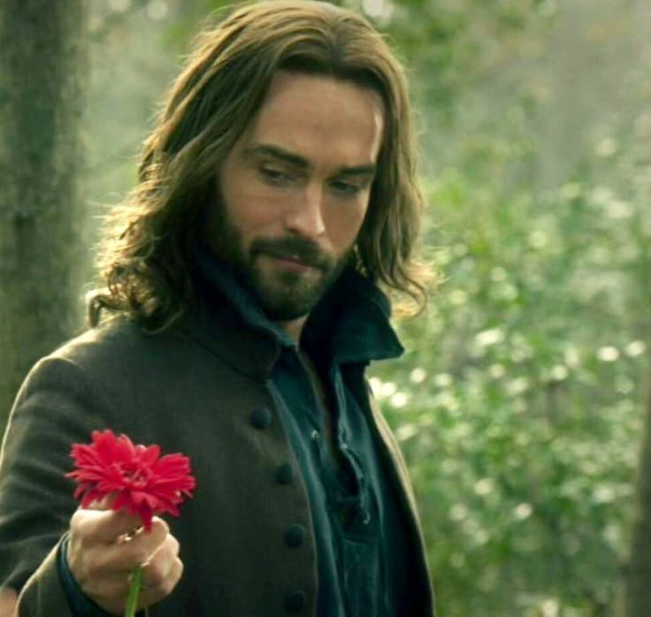 SouthernPamela's tweet photo. #WildHairWednesday #TomMison @littlione @virtue2 @GoldCntry_Laura @GloGruffudd @hoggard_sharon Good morning girls, partly cloudy &amp; 85° today . Hope you all have a lovely day &amp; fine weather to enjoy . https://t.co/dbAYl0BD2d