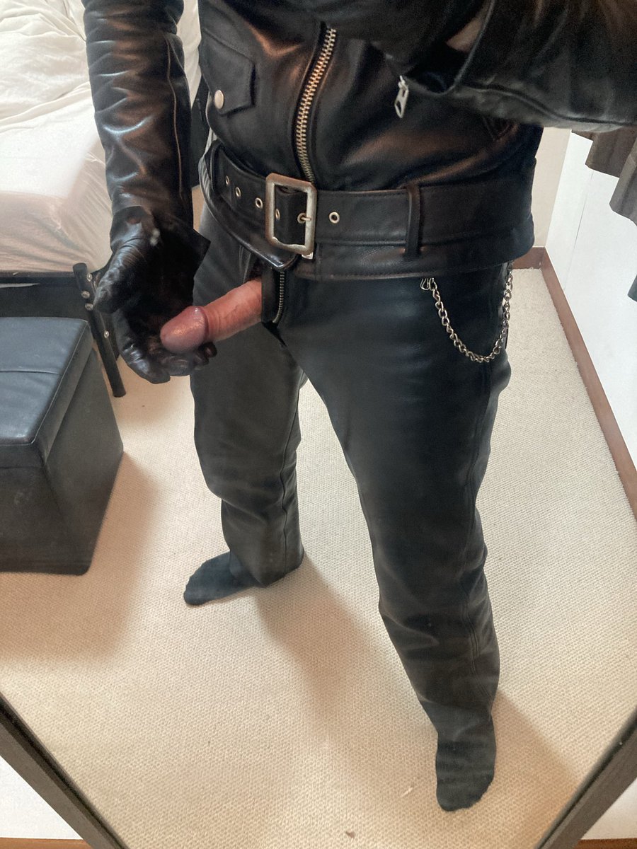 leathermaniac's tweet photo. @New_YO_ こんな感じでしょうか！ https://t.co/4WMr5Vjyls