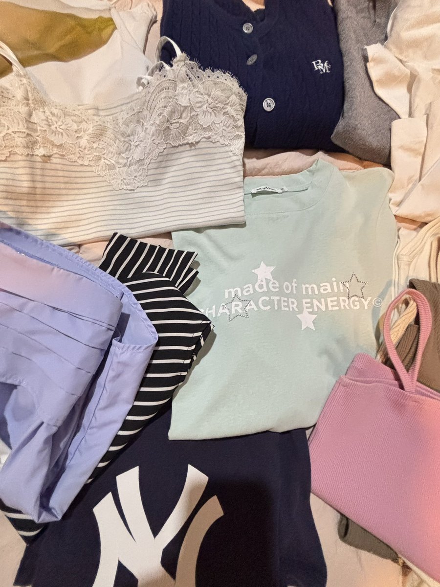iamnotperfctgal's tweet photo. ส่งต่อเสื้อผ้ากระเป๋า แบรนด์ไอจี zara
เดี๋ยวมาลง 18:30 👚ปักรีลด 10
ค่าส่งเหมา 40

🪡🪡🪡
#ส่งต่อเสื้อผ้ามือสอง #ส่งต่อเสื้อผ้า #โล้ะตู้
#ปล่อยเสื้อผ้า #ส่งต่อแบรนด์ไอจี #ส่งต่อbrandy #ส่งต่อstylist #ส่งต่อzara
#ส่งต่อกางเกงยีนส์ #ส่งต่อhm #ส่งต่อbeming #ส่งต่อams https://t.co/aukB2YX30R