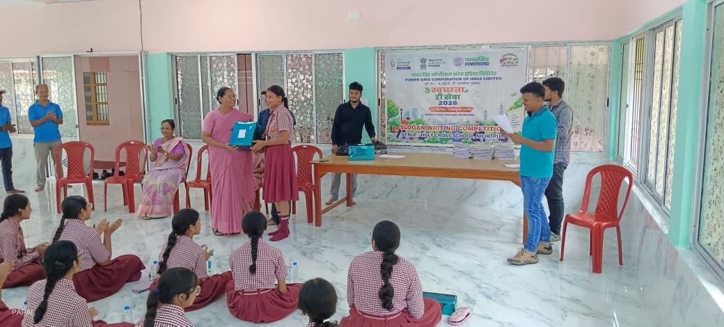 pgcilindia's tweet photo. Under #SwachhataHiSeva2026, POWERGRID organized various school level competitions in painting, waste-to-art, and slogan writing, promoting cleanliness, awareness, well-being, and inclusive community engagement.
#CommunityWelfare
#SwachhBharat
#POWERGRID
#SHS2026
#SwachhataHiSeva2026 
@SwachhBharat
@MoHUA_India
@MoJSDDWS
@MinOfPower
@PIB_India