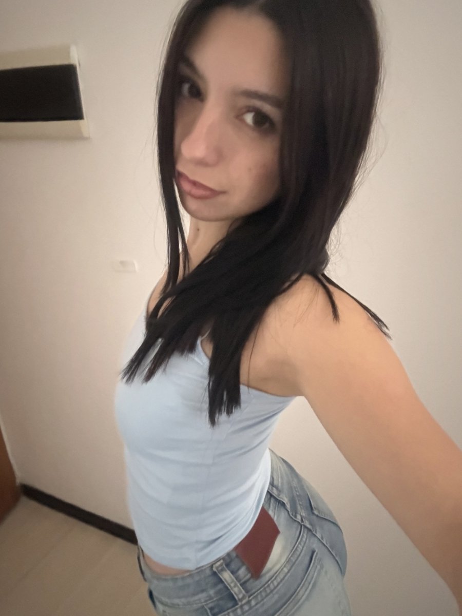 dollmoonie33's tweet photo. i really love these effortless days https://t.co/6Bos1GBiIs