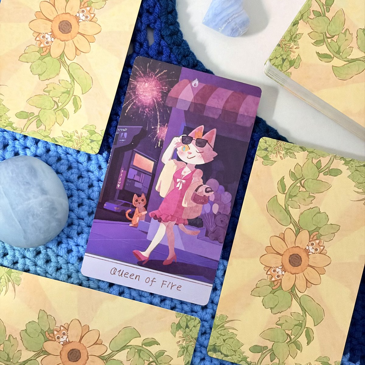 Tarotwithcactus's tweet photo. 📍สิ่งที่เราควรรู้ประจำวันที่ 01.10.2026 ตามวันเกิด🔮✨

Sun. -  ดึงดูดในสิ่งที่คาดหวังเข้ามา เมนิเฟสได้สำเร็จ ให้พยายามคิดบวกและนึกถึงสิ่งที่ตัวเราอยากได้ให้แน่วแน่เข้าไว้ จะมีโอกาสที่ดี

Mon. - จังหวะชีวิตดีมากขึ้น ถูกมองเห็นได้ง่าย ได้รับโอกาสที่ดี ทำอะไรจะมีแสงส่องถึง สถานการณ์เป็นใจกับเรามากขึ้น   
 
Tue. - ความรักความสัมพันธ์โดดเด่น ได้เจอคนตรงใจ พัฒนาความสัมพันธ์ไปอีกขั้น รอบข้างราบรื่น  

Wed. - ระวังการคอมเม้นต์ในช่องทางออนไลน์หรือการอ่านข้อความที่ทำให้เรารู้สึกไม่ดี แนะนำโซเชียลดีท็อกซ์  

Thu. - ใช้ไหวพริบและความสามารถในการหารายได้เข้ามาเพิ่มเติมได้ การเงินดีมากขึ้น มีคนเปย์         

Fri. - ได้รับสิ่งที่เหมาะสม หรือได้ทำหน้าที่ที่เหมาะสมกับความสามารถของตัวเอง สถานการณ์ราบรื่นและเป็นไปได้ด้วยดี  

Sat. - เป็นวันเกิดที่มีวันที่ดวงดีที่สุด สมหวังตามที่คาดหวัง ความรักราบรื่น ก้าวหน้า มีรายได้เข้าหา สิ่งที่ต้องการจะเป็นจริงได้  

ฟอล/รีทวิต/เมนชั่น 659  - รับคำทำนาย/ขอให้สถานการณ์ดีขึ้นกว่าเดิม🪬✨