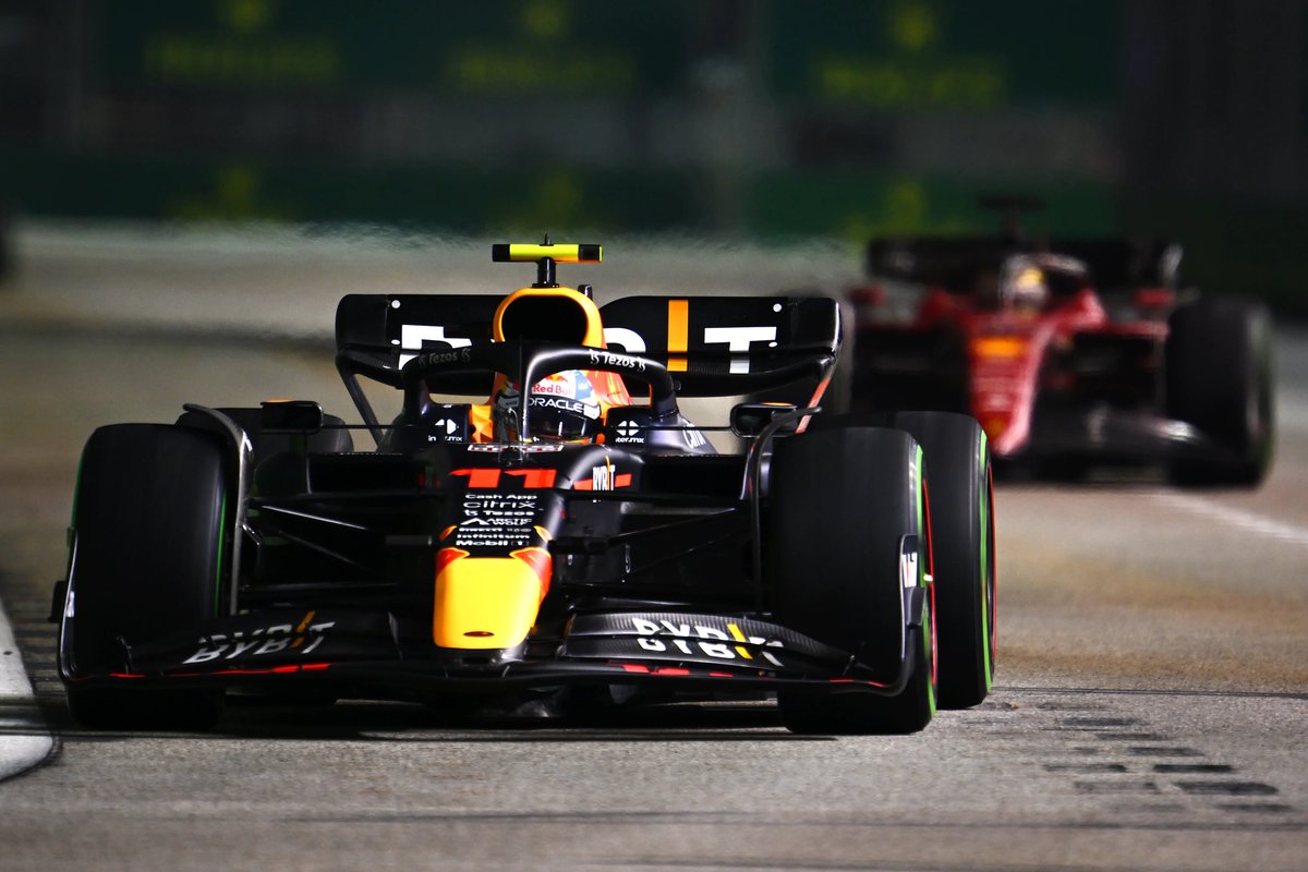 ChecoxB's tweet photo. ¿Sabías qué?

En 77 temporadas de F1, sólo 63 pilotos han ganado un GP liderando todas las vueltas. 

"The Lion of Singapore" Sergio Pérez se incorporó a la lista en Singapur 2022. https://t.co/vFWv3Q6Yg3