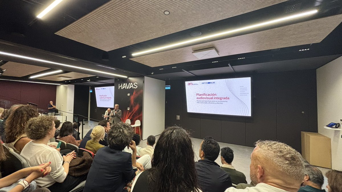 elpublicistacom's tweet photo. ‼️ La Asociación de Agencias de Medios y Fifty5Blue han presentado hoy su nuevo módulo de planificación integrado en Cross Platform View, la solución de medición cross-media de la compañía 

+ info 👉🏽 https://t.co/oQK4TFUEzy https://t.co/2Rxj43qXPp