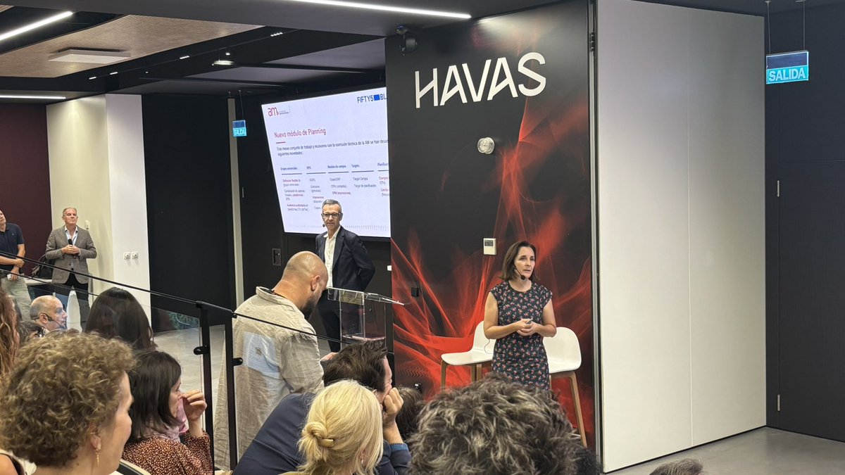 elpublicistacom's tweet photo. ‼️ La Asociación de Agencias de Medios y Fifty5Blue han presentado hoy su nuevo módulo de planificación integrado en Cross Platform View, la solución de medición cross-media de la compañía 

+ info 👉🏽 https://t.co/oQK4TFUEzy https://t.co/2Rxj43qXPp