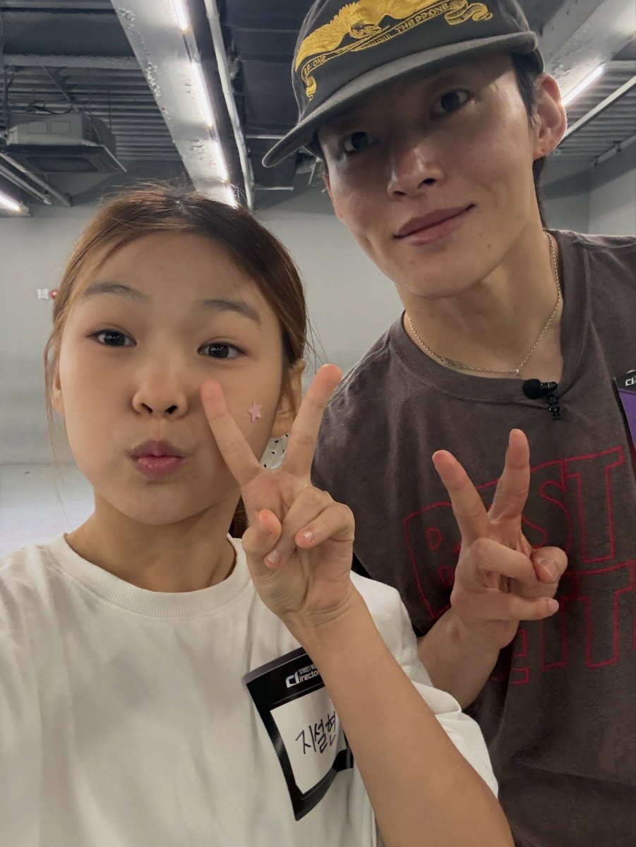 10090plz's tweet photo. 9영 아부지 https://t.co/PRNVZZ8G1L