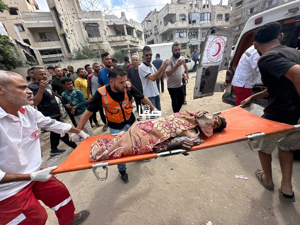 YoelH5's tweet photo. 🚨עזה

בשעות הצהרים צה"ל ביצע פיגוע המונים בדרום עזה.
כתב"מ מתאבד נשלח להתפוצץ על רכב הסעות.

⚠️כ23 נפגעים בפיגוע.
בתוכם חמישה הרוגים.
שישה מהפצועים במצב קשה עד אנוש. https://t.co/1shdDsIT8d