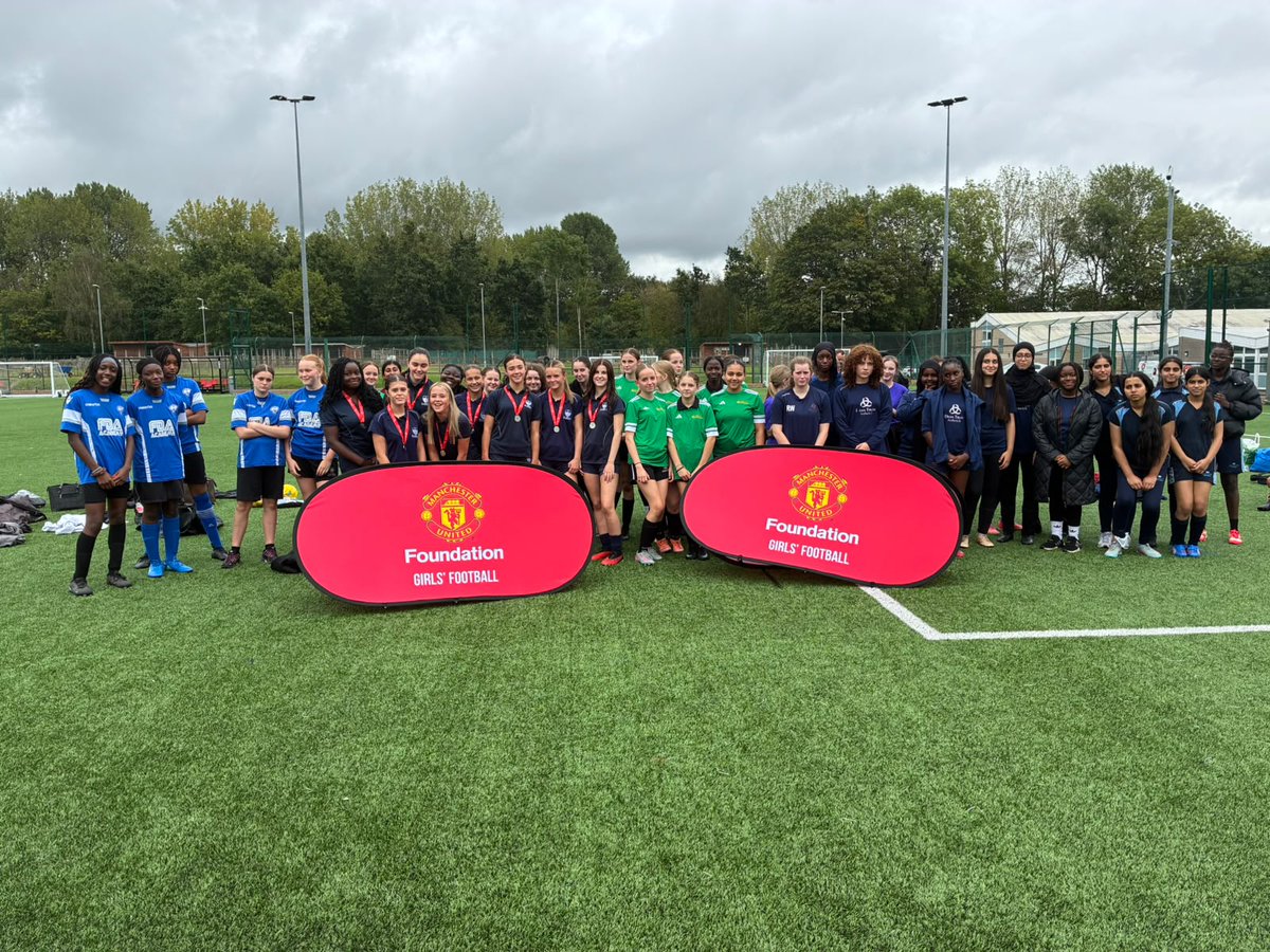 MU_Foundation's tweet photo. Looking ahead, on and off the pitch 🧠

Girls from our partner high schools enjoyed a fantastic inter-school competition, along with an important workshop about future pathways - helping them to prepare for next steps in football and education ⚽️🤝 https://t.co/qqGMCYDuuO
