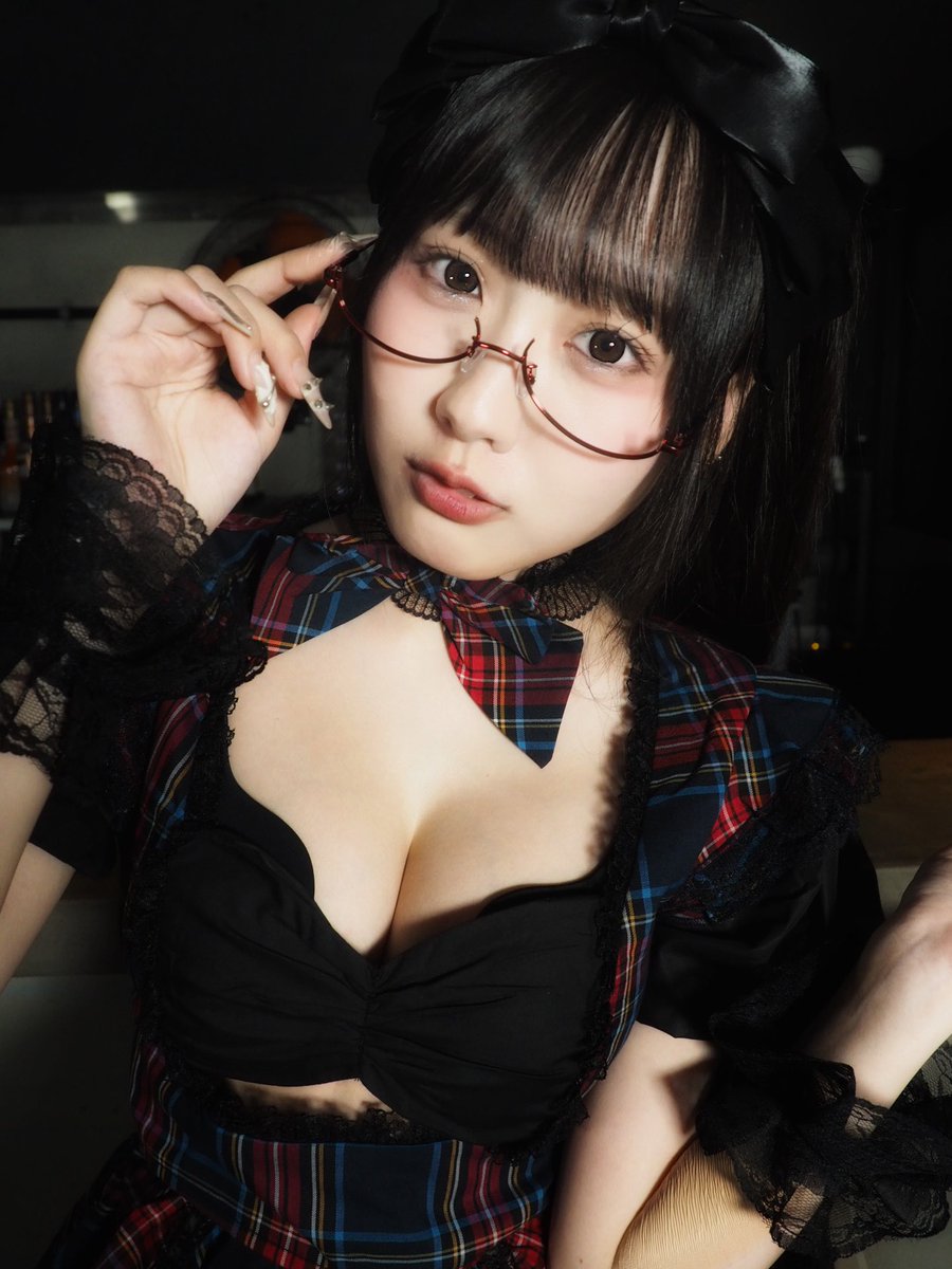 edo16031867's tweet photo. 2026年9月27日
須羽こころ　（@suwa_cocoro0126 ）
渋谷BAIA STUDIO

#須羽こころ
#フレッシュ撮影会 https://t.co/qRZjNX5V41