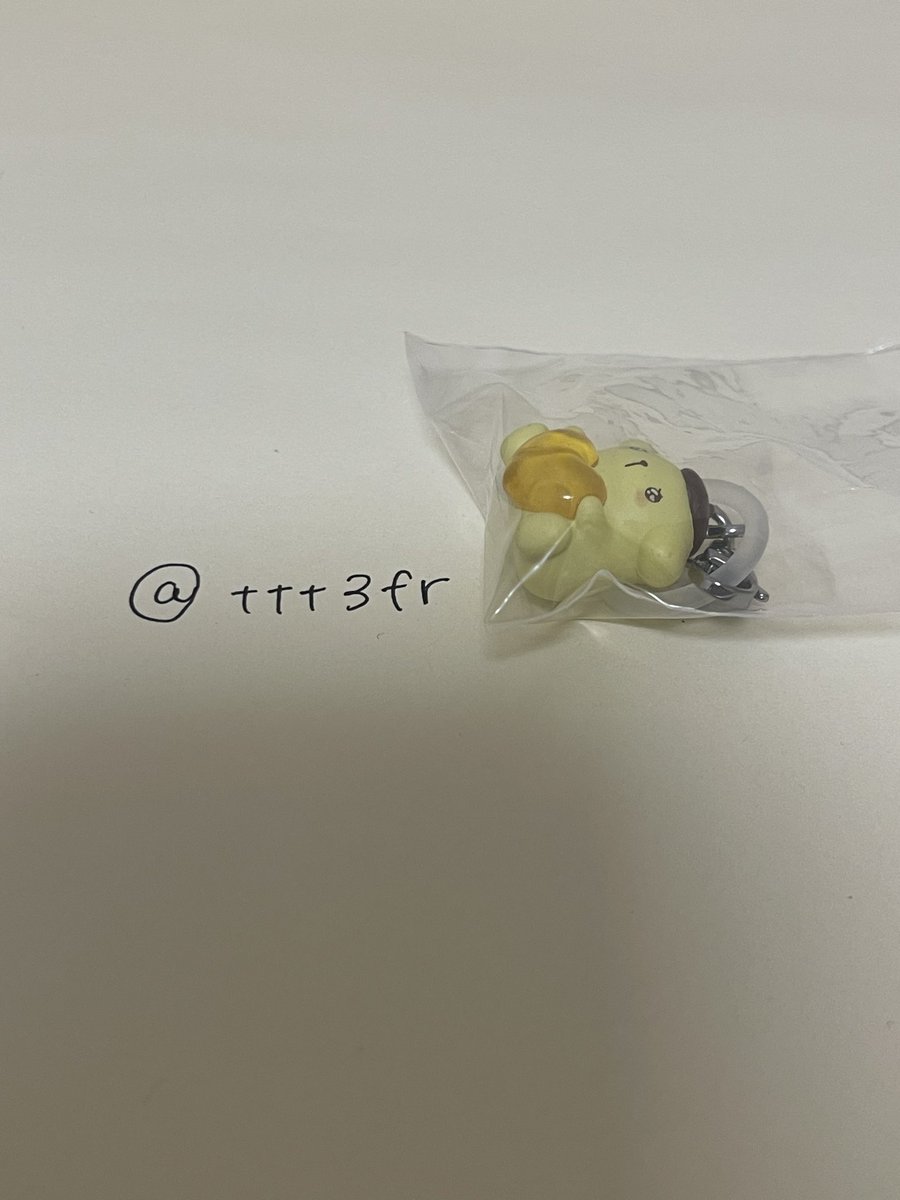 ttt3fr's tweet photo. @trhk_8899 はじめまして！検索から失礼いたします。ポムポムプリン所持しております。コロコロクリリンとの交換可能でしょうか？ご検討よろしくお願いします。 https://t.co/kbZdVcr0oJ