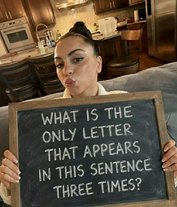 _Katie468's tweet photo. Which letter do you think is the only one? https://t.co/ZC1QYckWZX