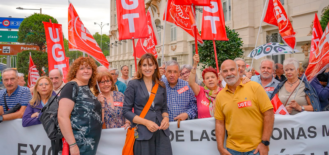 UGT_Comunica's tweet photo. ✊ UGT reivindica una vejez digna en el Día Internacional del Reconocimiento a las Personas Mayores

➡️ El sindicato reclama reforzar los derechos de las personas mayores, su participación en las políticas públicas y unos servicios públicos de calidad

🔗Léelo aquí https://t.co/uAgql2R5ie