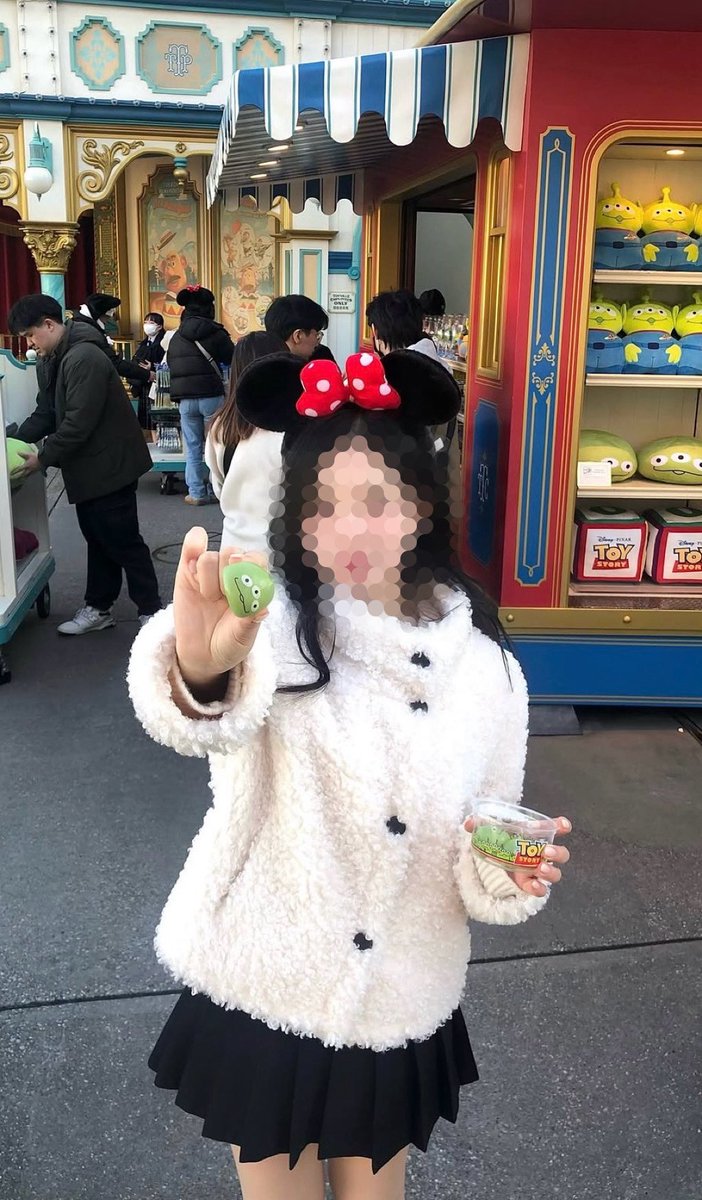 RIKO18jdjap's tweet photo. プレゼント企画第2弾🎁
モザ🍐欲しい人はDMしてね❤︎

年齢と職業だけ教えてくださいー！
敬語と絵文字は使ってね🤣

さっき若い人ばっかりだったから、今回はおじさんも積極的にdmきてね(*^ω^*)

りこの全裸でしこしこしてほしい💕 https://t.co/Yvl2X0tL9c