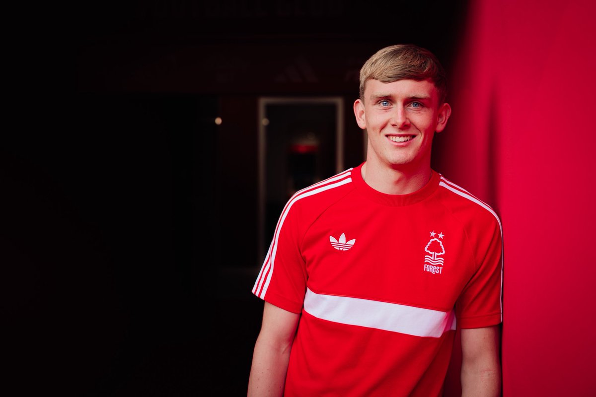 JacobsBen's tweet photo. Nottingham Forest have signed Michael Noonan on a pre-agreement from Shamrock Rovers. The 18-year-old will join from January 1.🌳 https://t.co/mtnHGalNJq