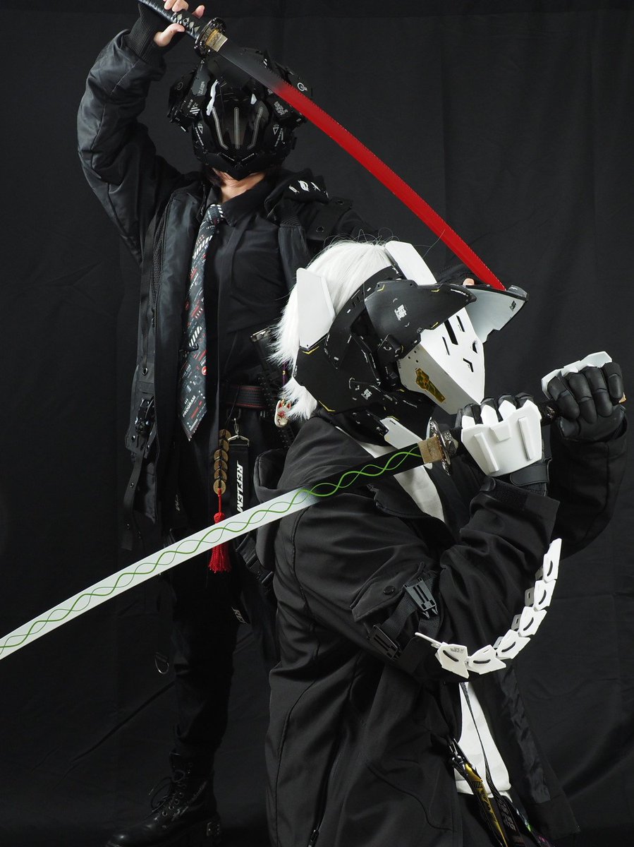 niiniiqyuu's tweet photo. "DUAL EDGE"
with @magd017_2
#3Re #サイバーネクタイ
#アラクネ刀 https://t.co/K9wmLtL0WB