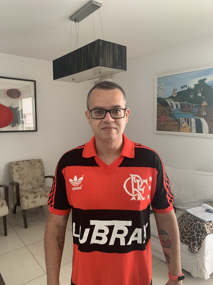 Castbackp's tweet photo. Hoje é aniversário do nosso @eduschnaider76, um dos fundadores deste projeto maravilhoso que já dura 5 anos. 
Deixe uma mensagem de parabéns ao nosso amigo! https://t.co/Zco3i6mNcs