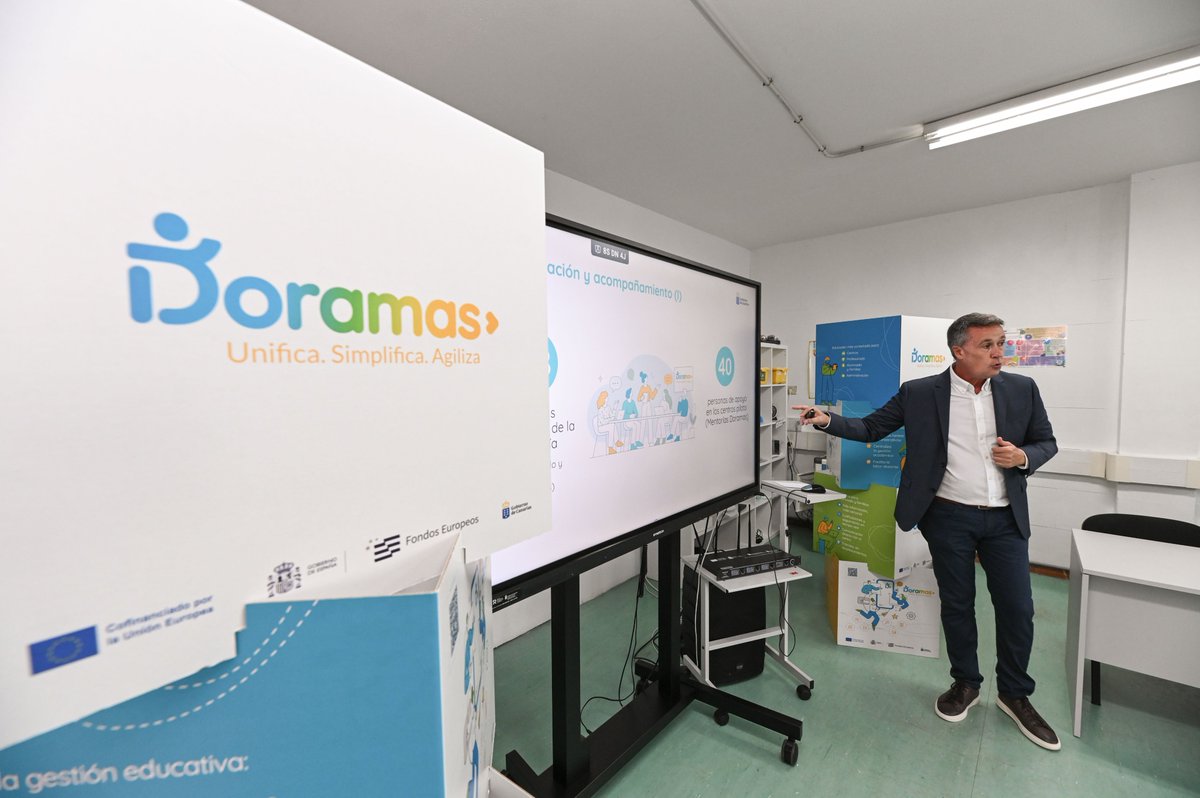 EducacionGobC's tweet photo. 🔵 Doramas avanza con éxito en sus primeras semanas de implantación en los centros educativos

✔️ La nueva plataforma de gestión educativa se encuentra en 30 centros en fase piloto 

ℹ️52.000 accesos y 13.300 personas usuarias desde su puesta en marcha

📎 https://t.co/p1MABhVpse https://t.co/bNKFy1PsF4