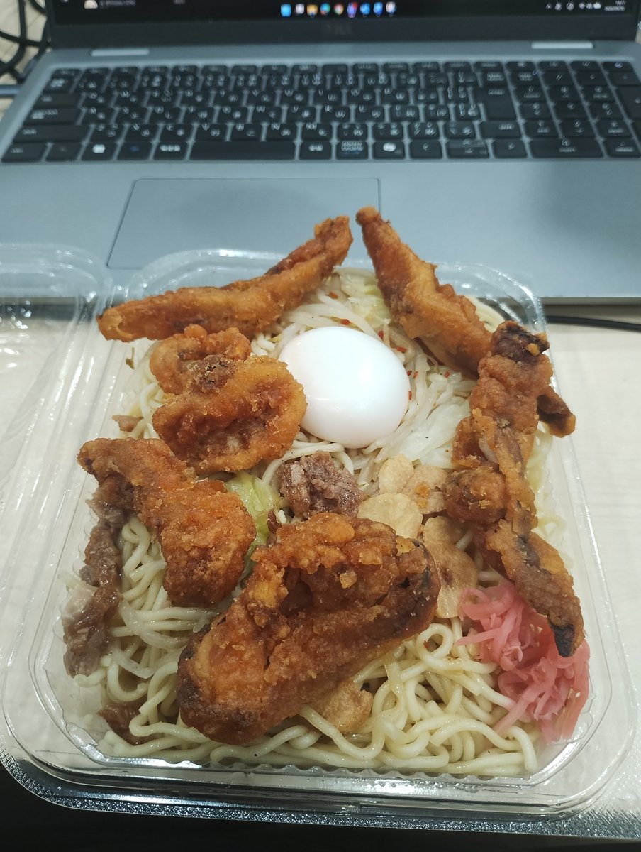 Dancingfool79's tweet photo. あまりにも体調よろしくなくて寝起きメシがコレ
食欲わかないけど何か食わないと持たないのでいただきます https://t.co/FokBESmZ8W