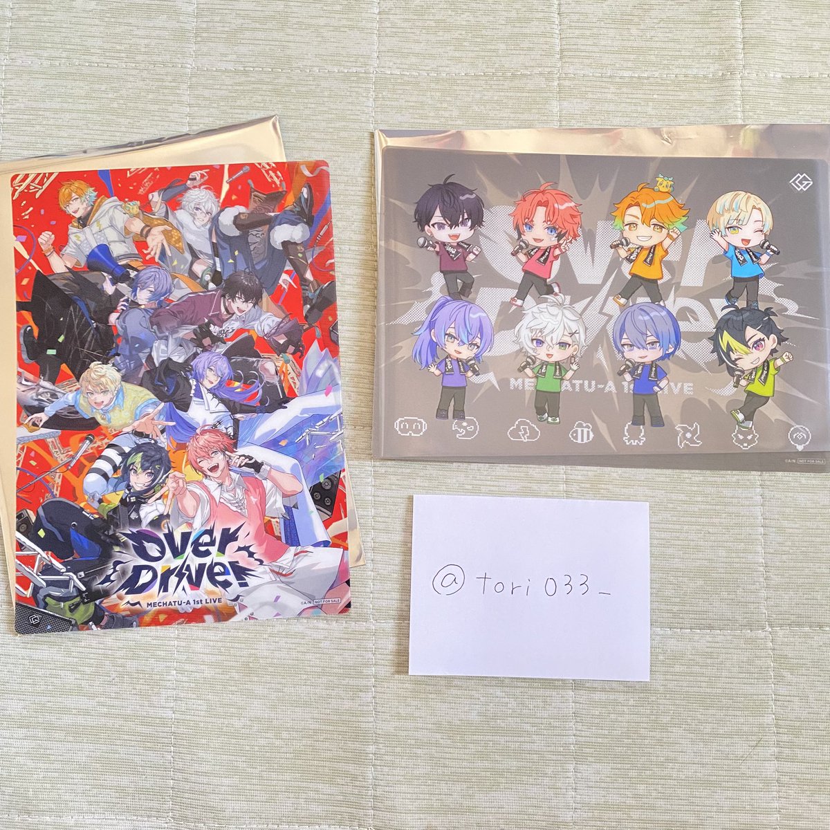 tori033_'s tweet photo. ｜ にじさんじ MECHATU-A 特典ビジュアルカード 交換 ｜

【譲】1枚目
【求】2枚目(💕)

郵送での交換希望です📮

ご迷惑でなければ、2:1 (💕どちらでも◎）からでも交換可能です。

検索からでもお気軽にお声掛けください。
よろしくお願いいたします。 https://t.co/F1gKttuwTM