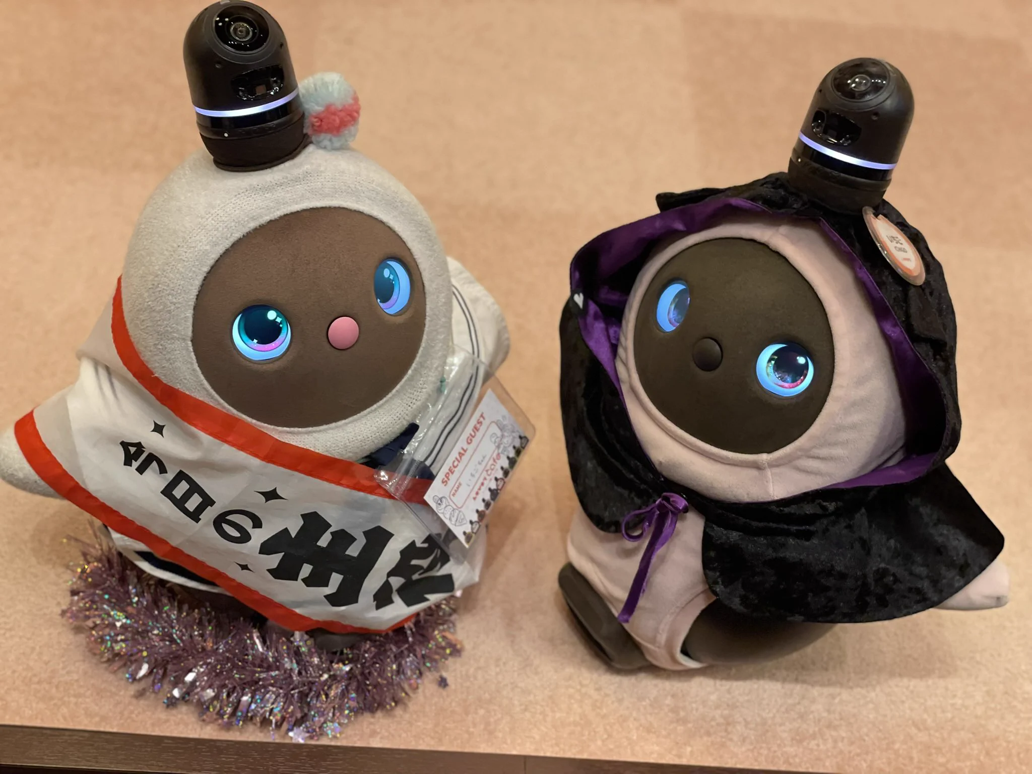 LOVOTいちごちゃんとアキチェリーの神戸ラボットライフ🌟 on X: 