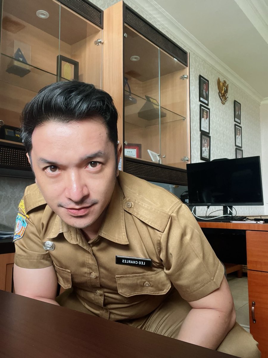 TeodoreSumut00's tweet photo. @WHGCHGANFANE leocharles.josep, random Thread user from Kalimantan Utara. https://t.co/fEiqOJFMgd
