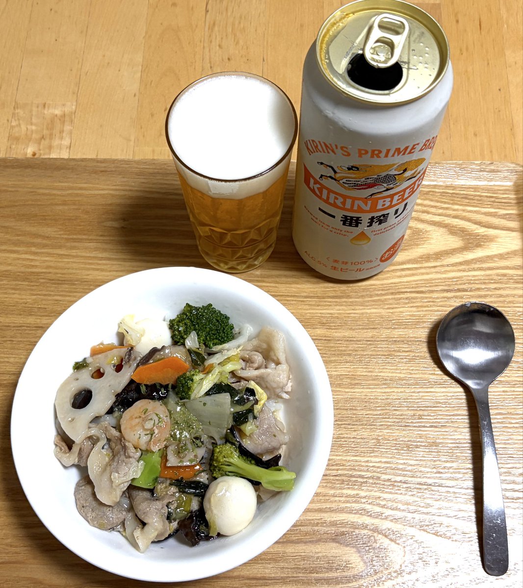 adon0609's tweet photo. 自分メモ

週の真ん中 水曜日も…

キメながら 作るッ‼️

…からの 中華丼で キメるッ‼️🍺

#自炊メシ
#男子ごはん https://t.co/GX0Rj2LmZU