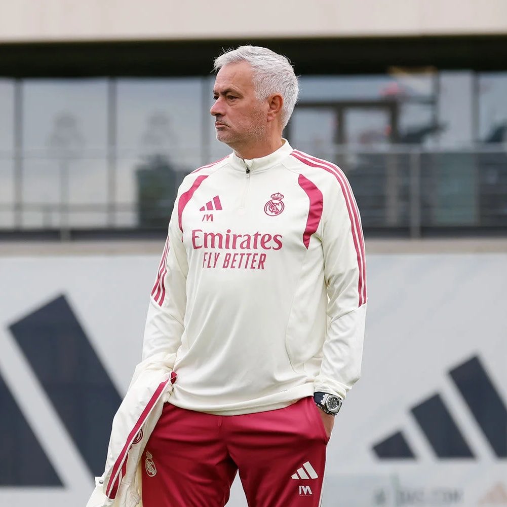 theMadridZone's tweet photo. The Special One. https://t.co/As8S9743PH
