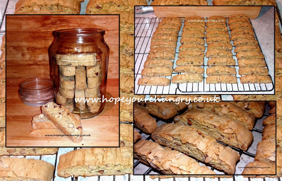 re_hungry's tweet photo. Happy #Wednesday lovely Hungrys! There's fresh coffee & a freshly baked batch of my bellissimo Biscotti - recipe: https://t.co/U42NAFxc42 Fabulously fragrant & delightfully dunkable, these nutty Cantuccini make a great gift too! Stay hungry! ;) x #bakeithappen #bake #biscuits #cookies #coffee
