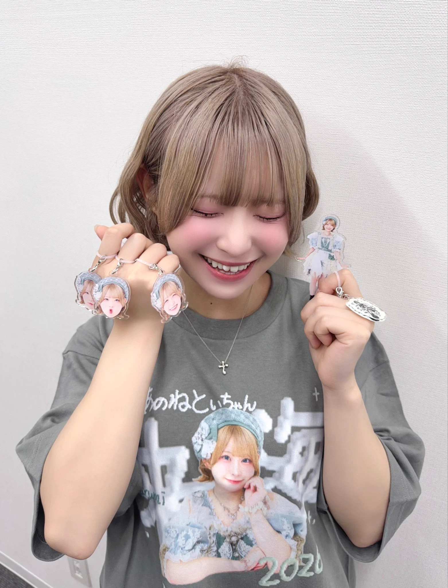 ハルニシオン　来海とい　サイン入りTシャツ 来海とい على X: 