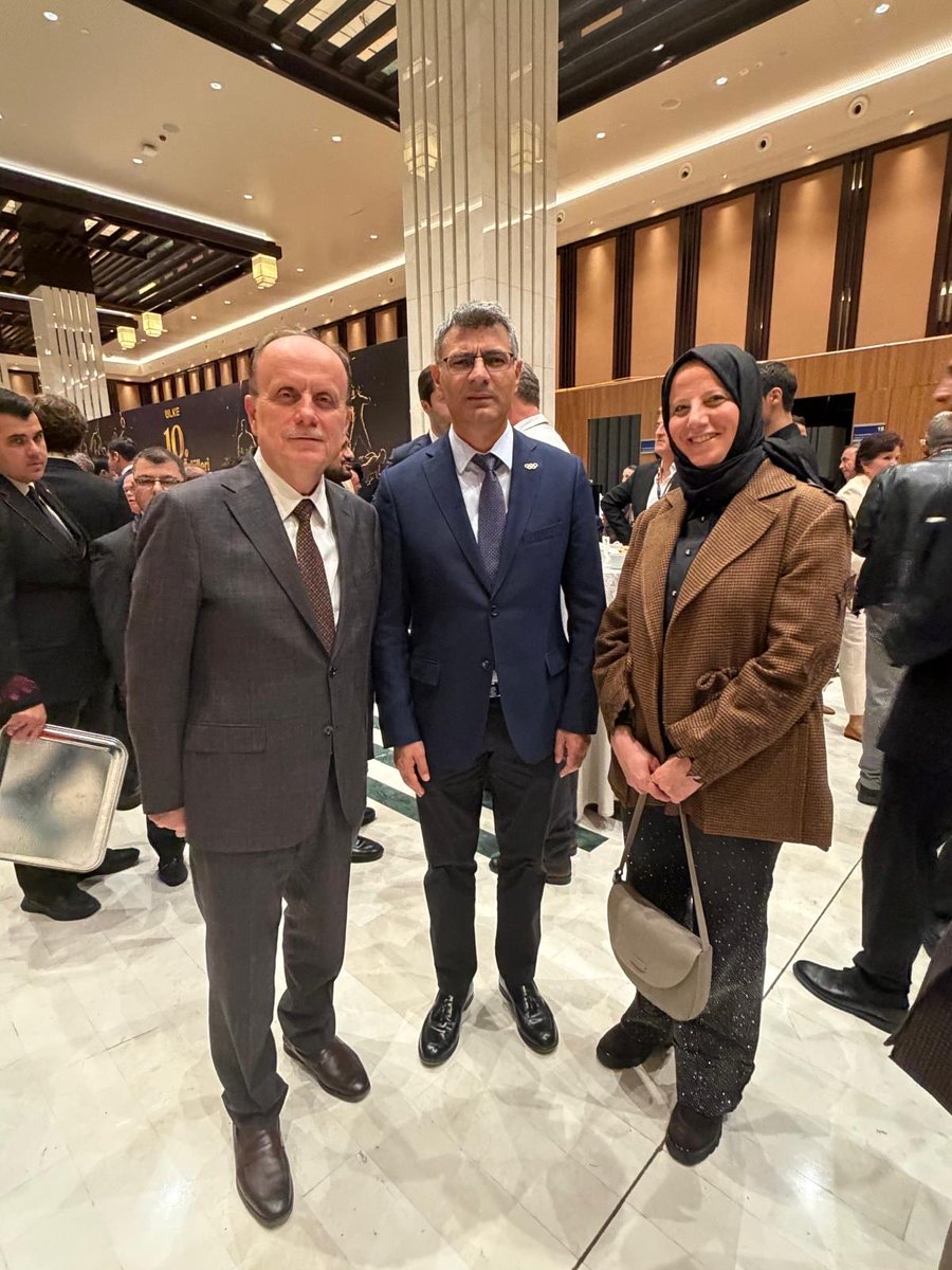 mehbaykan's tweet photo. Ankara’da gerçekleştirilen Ülke TV Spor&Spor Ödül Gecesi’nde, sporcularımız, Türk sporuna gönül veren spor camiamızın değerli temsilcileriyle bir araya gelmenin mutluluğunu yaşadık.

Bu anlamlı organizasyonda emeği bulunan Ömer Önder, Ülke TV ailesine ve tüm paydaşlara teşekkür ediyorum.